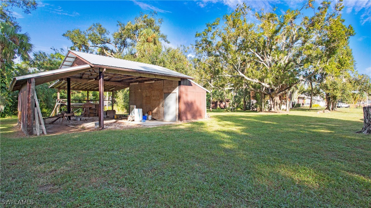 105 Little Grove LN