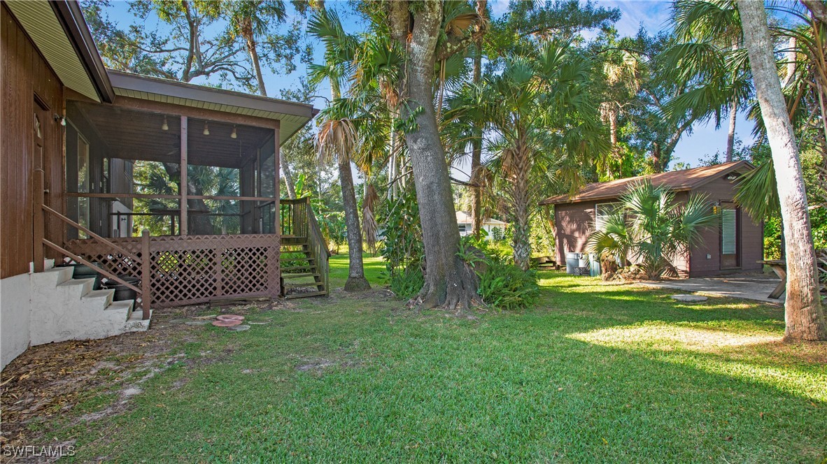 105 Little Grove LN