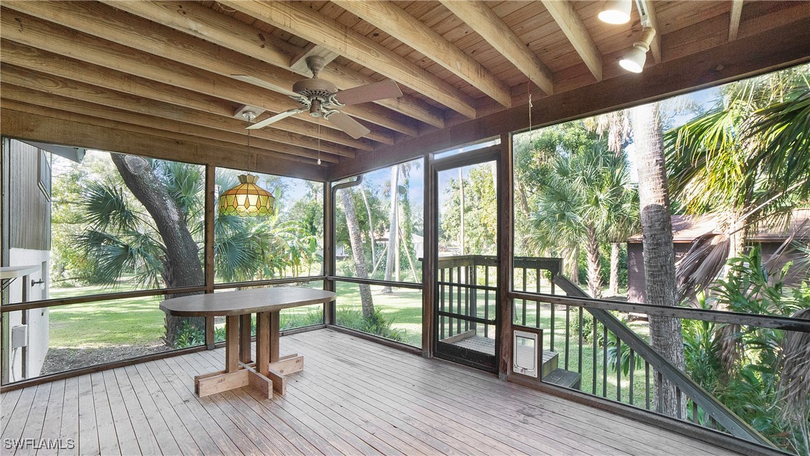 105 Little Grove LN