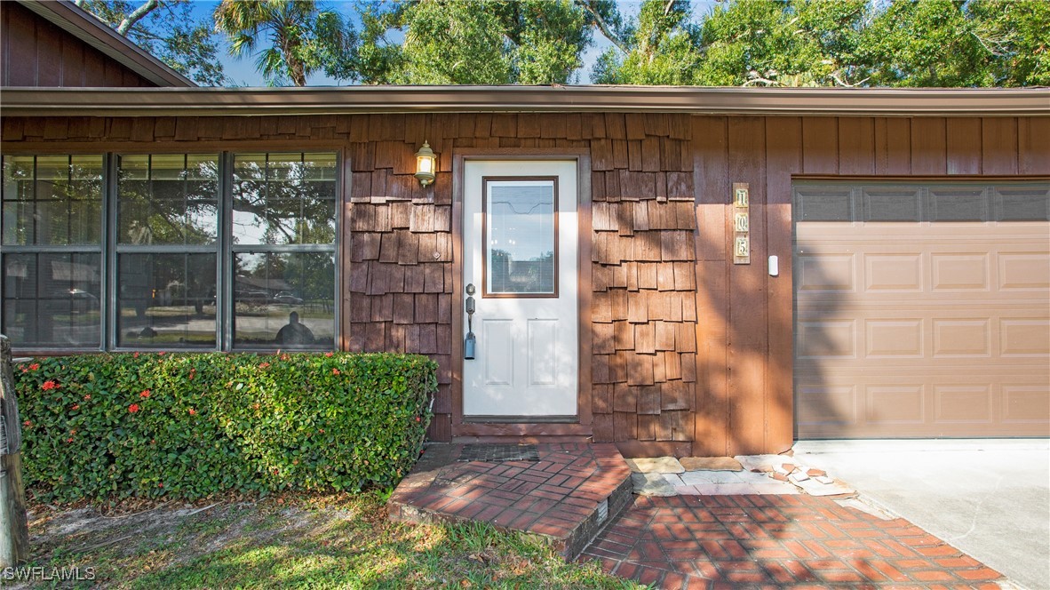105 Little Grove LN