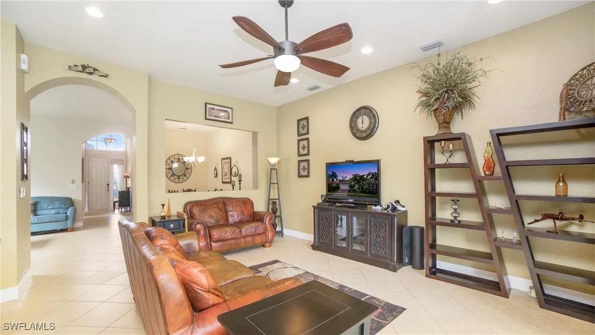 11312 Sparkleberry DR