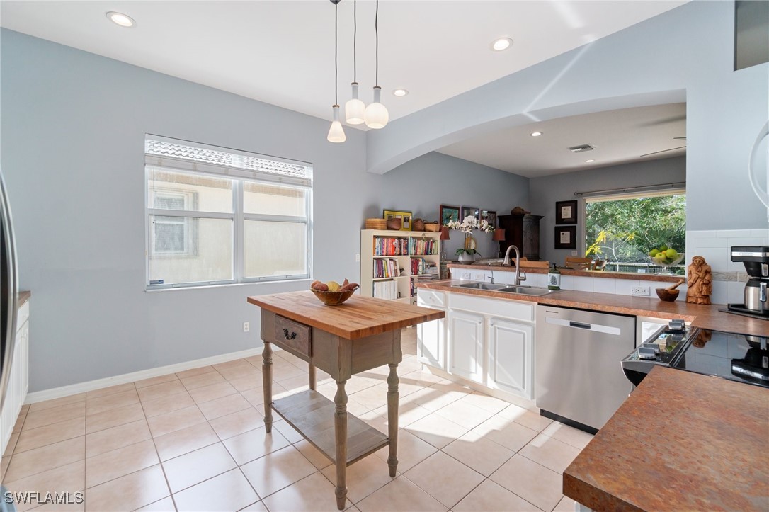 7383 Sika Deer WAY