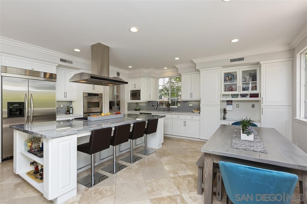 3289 Avenida De Sueno