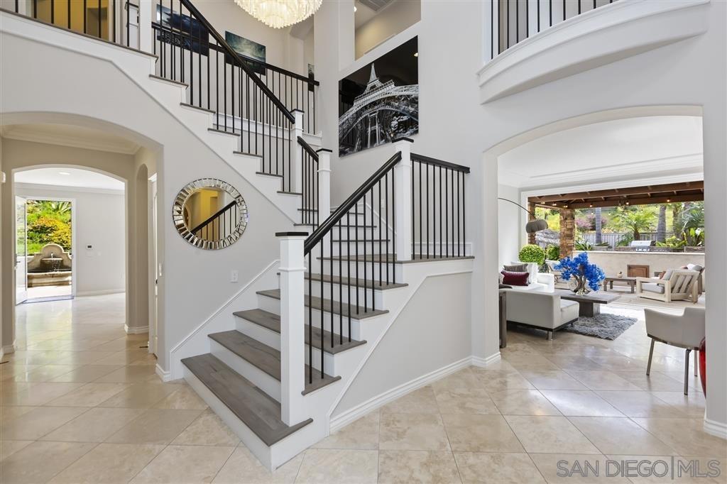 3289 Avenida De Sueno