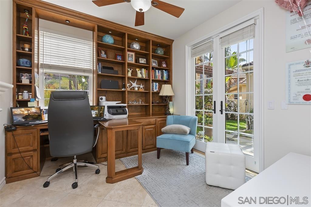 3289 Avenida De Sueno