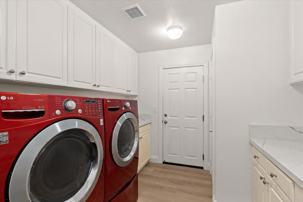 6270 Paseo Elegancia