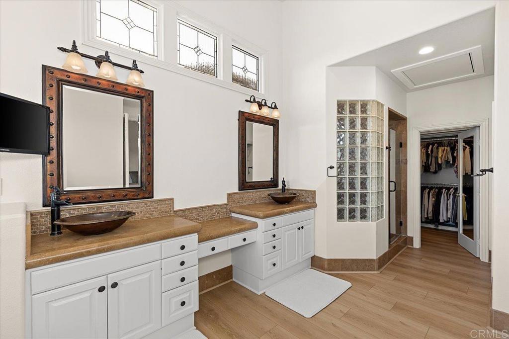 6270 Paseo Elegancia