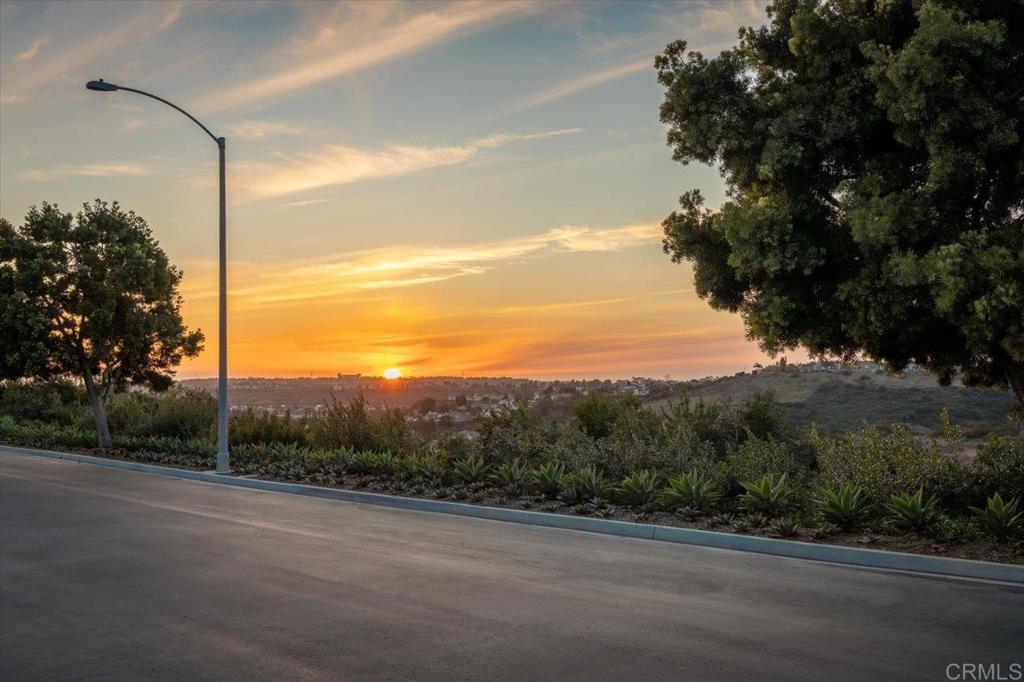 6270 Paseo Elegancia