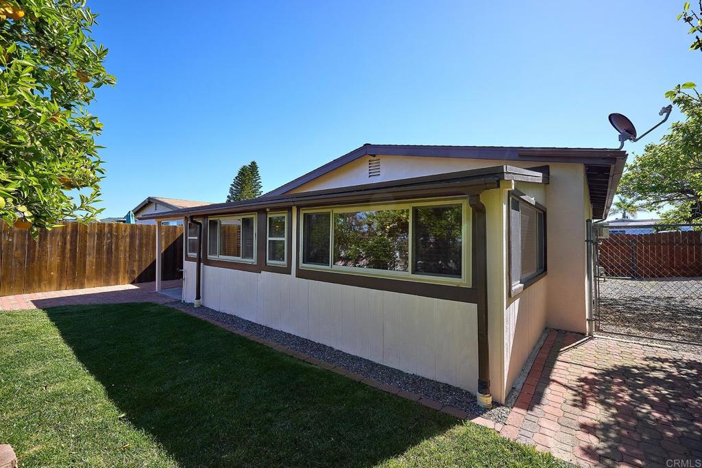 3525 Hollencrest Road