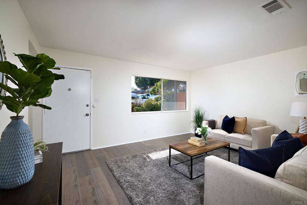 3525 Hollencrest Road