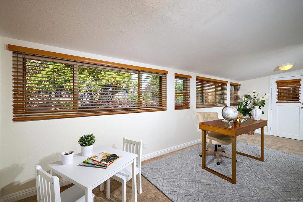 3525 Hollencrest Road