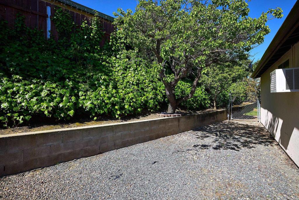 3525 Hollencrest Road