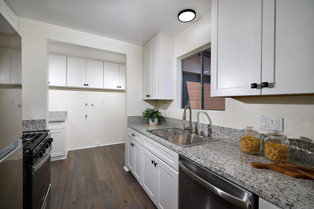 3525 Hollencrest Road