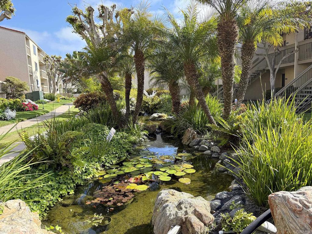 435 S Sierra Avenue 118