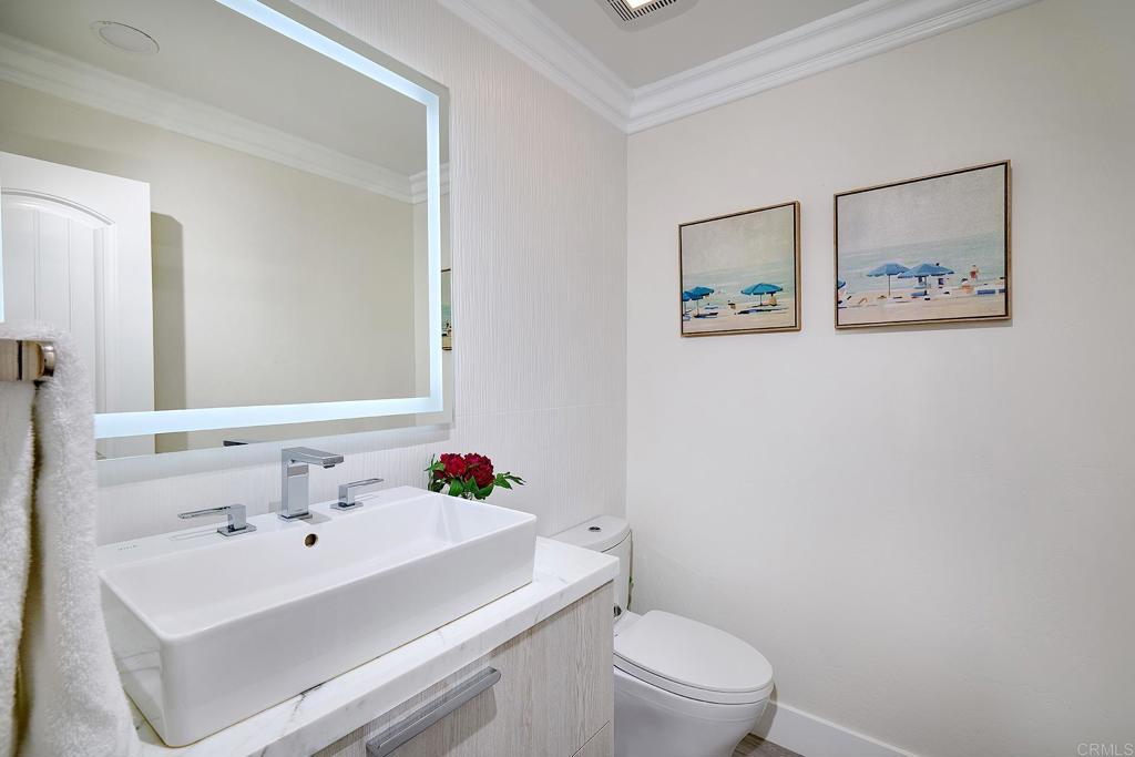 435 S Sierra Avenue 118