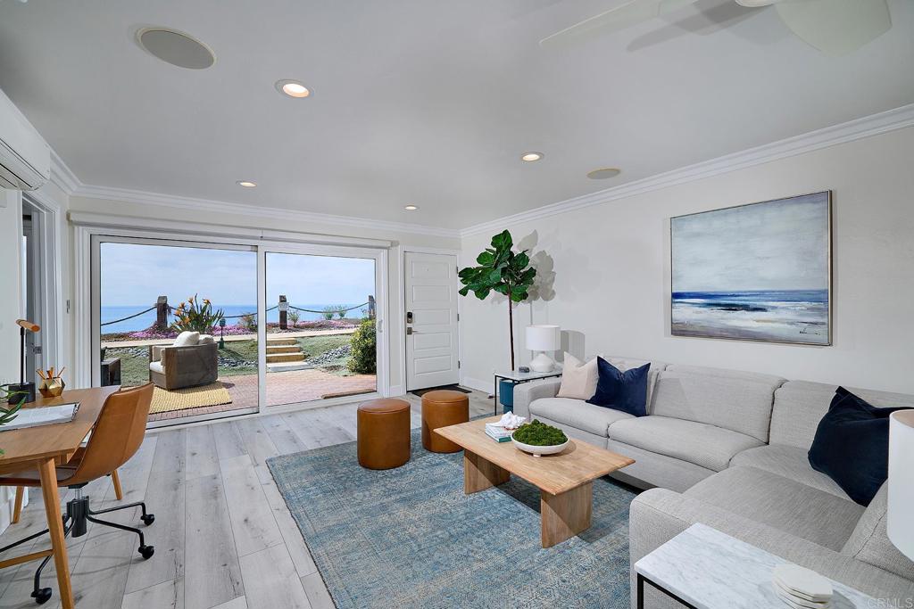 435 S Sierra Avenue 118