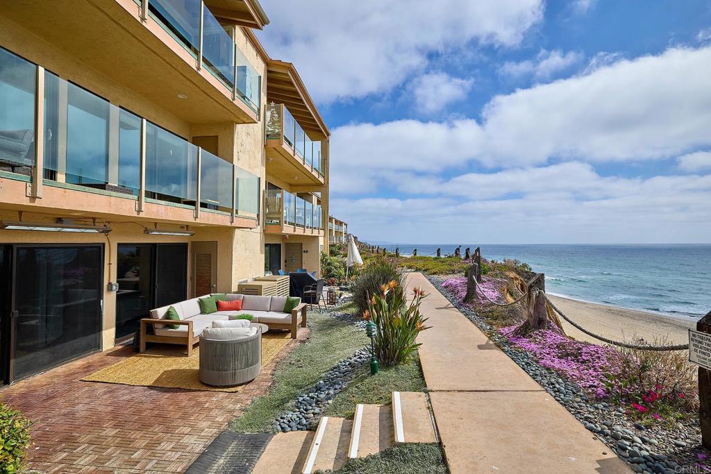 435 S Sierra Avenue 118