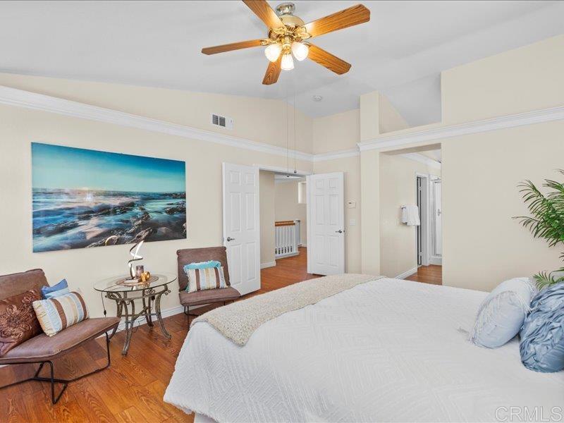 2381 Avenida Helecho