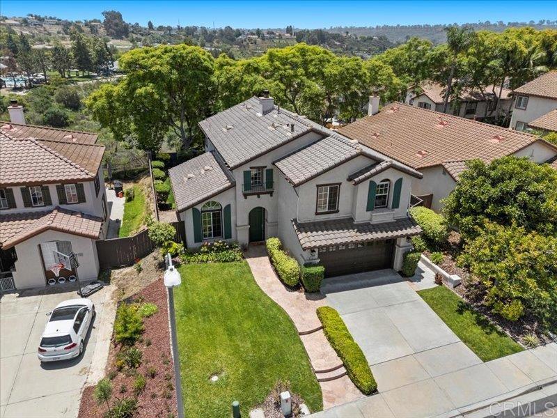 2381 Avenida Helecho