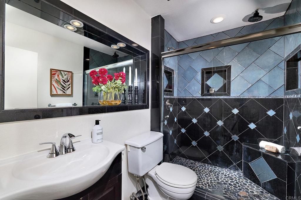 1234 Caminito Septimo