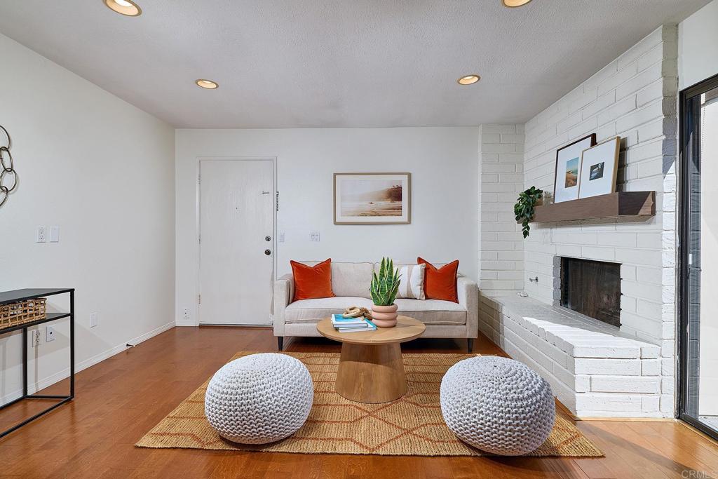 1234 Caminito Septimo