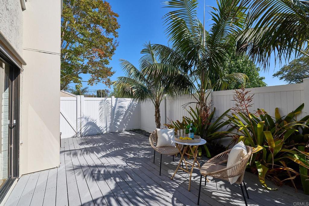 1234 Caminito Septimo