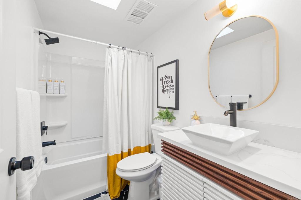 3430 Las Vegas Drive