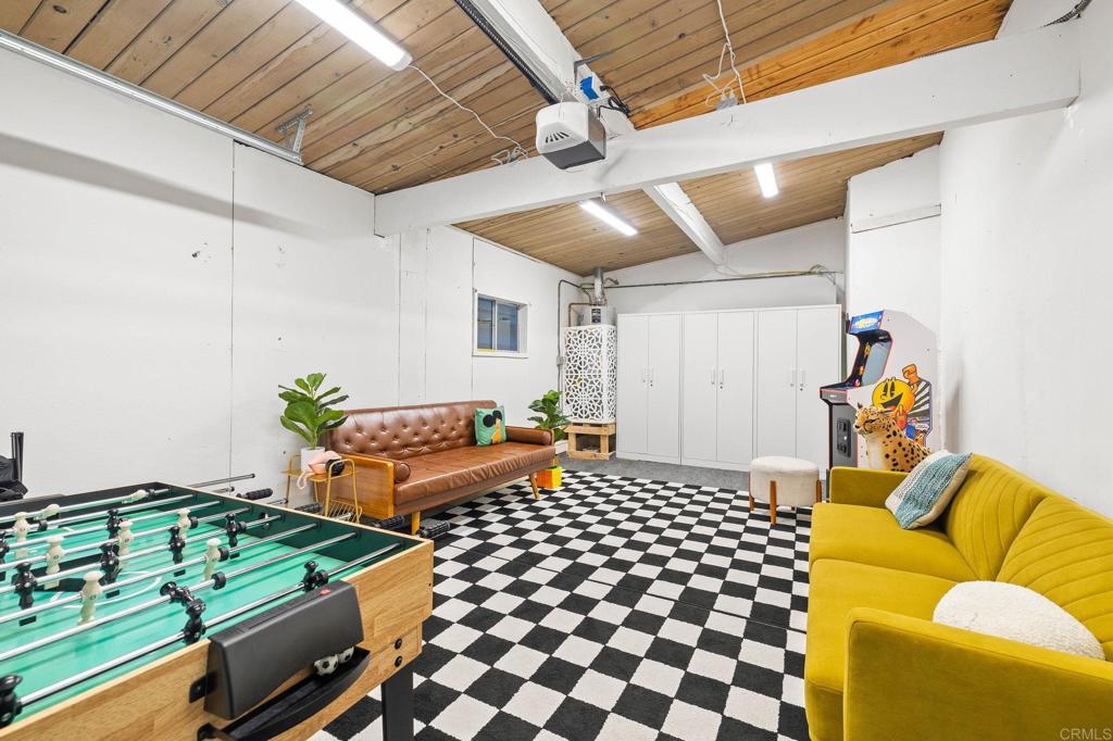 3430 Las Vegas Drive