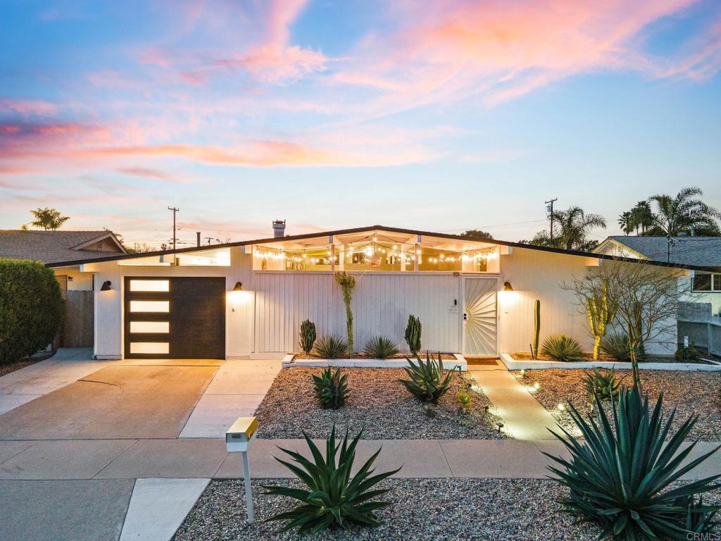 3430 Las Vegas Drive