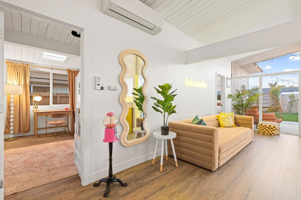 3430 Las Vegas Drive