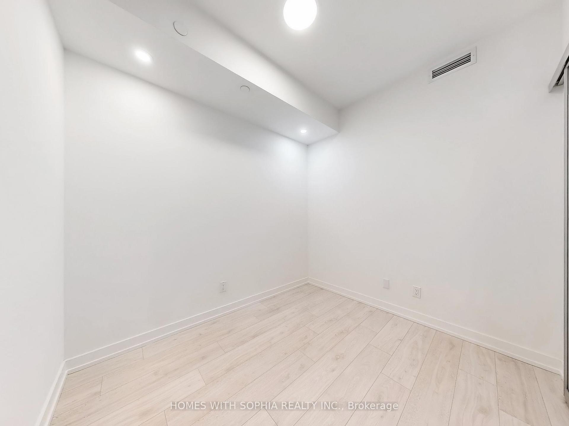 #702 - 181 Sheppard Avenue, Toronto Unit: 702