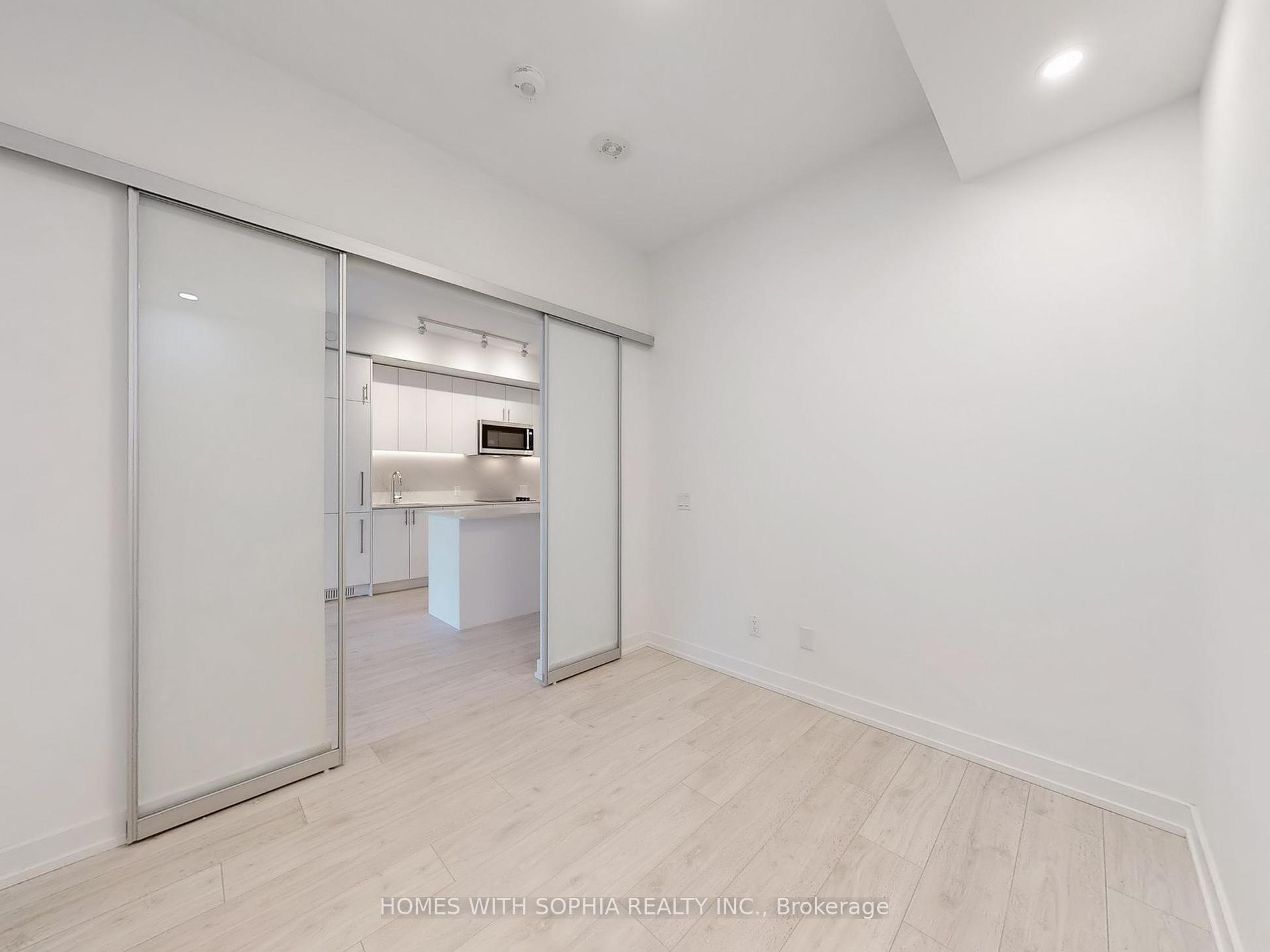 #702 - 181 Sheppard Avenue, Toronto Unit: 702