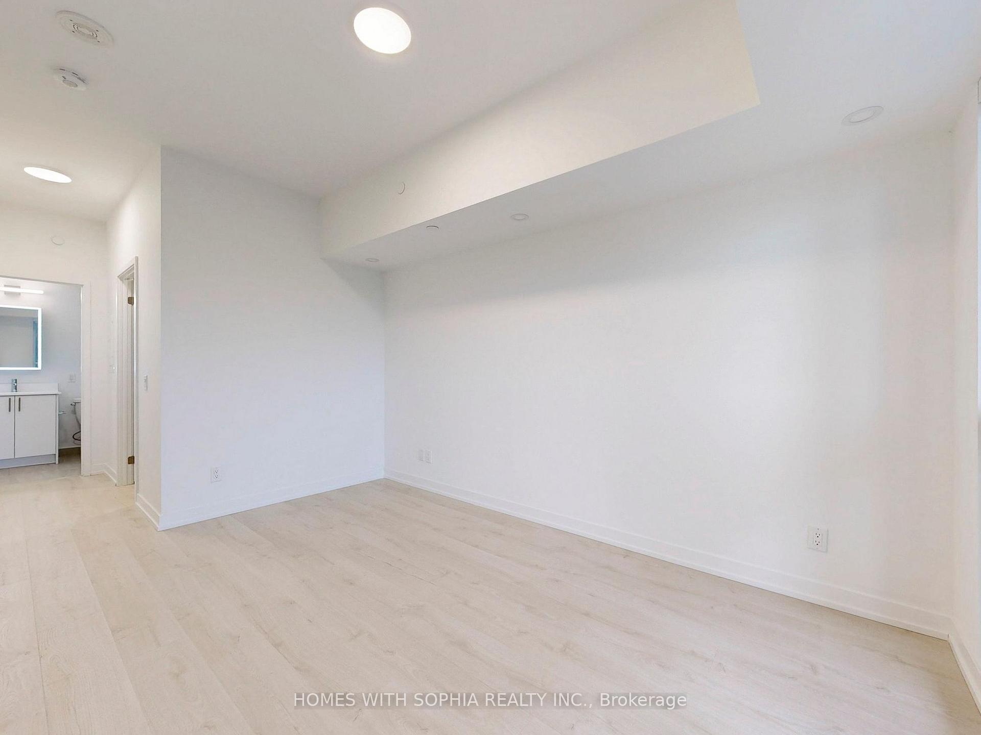 181 Sheppard Avenue E 713, Toronto C14 Unit: 713