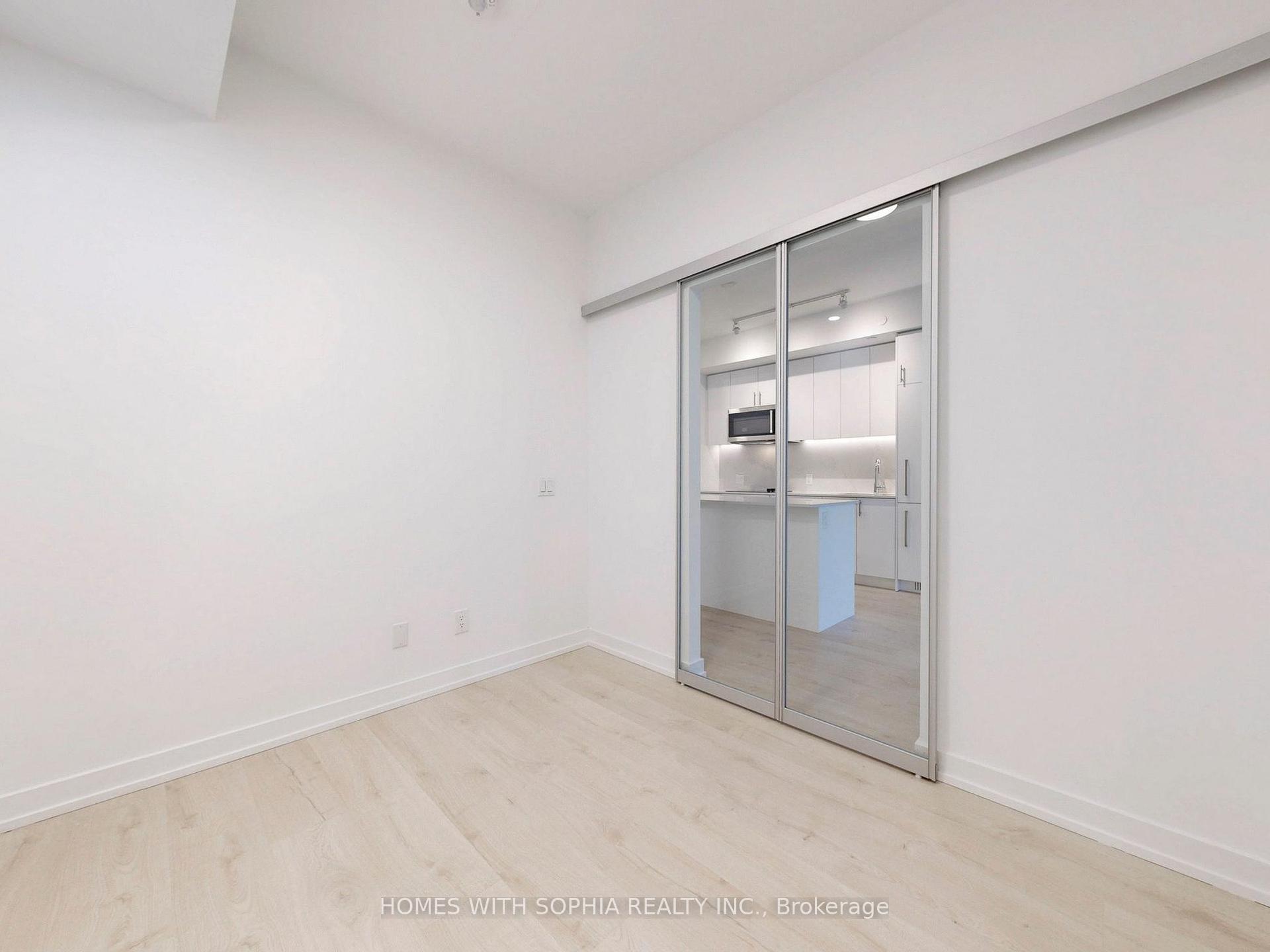 181 Sheppard Avenue E 713, Toronto C14 Unit: 713