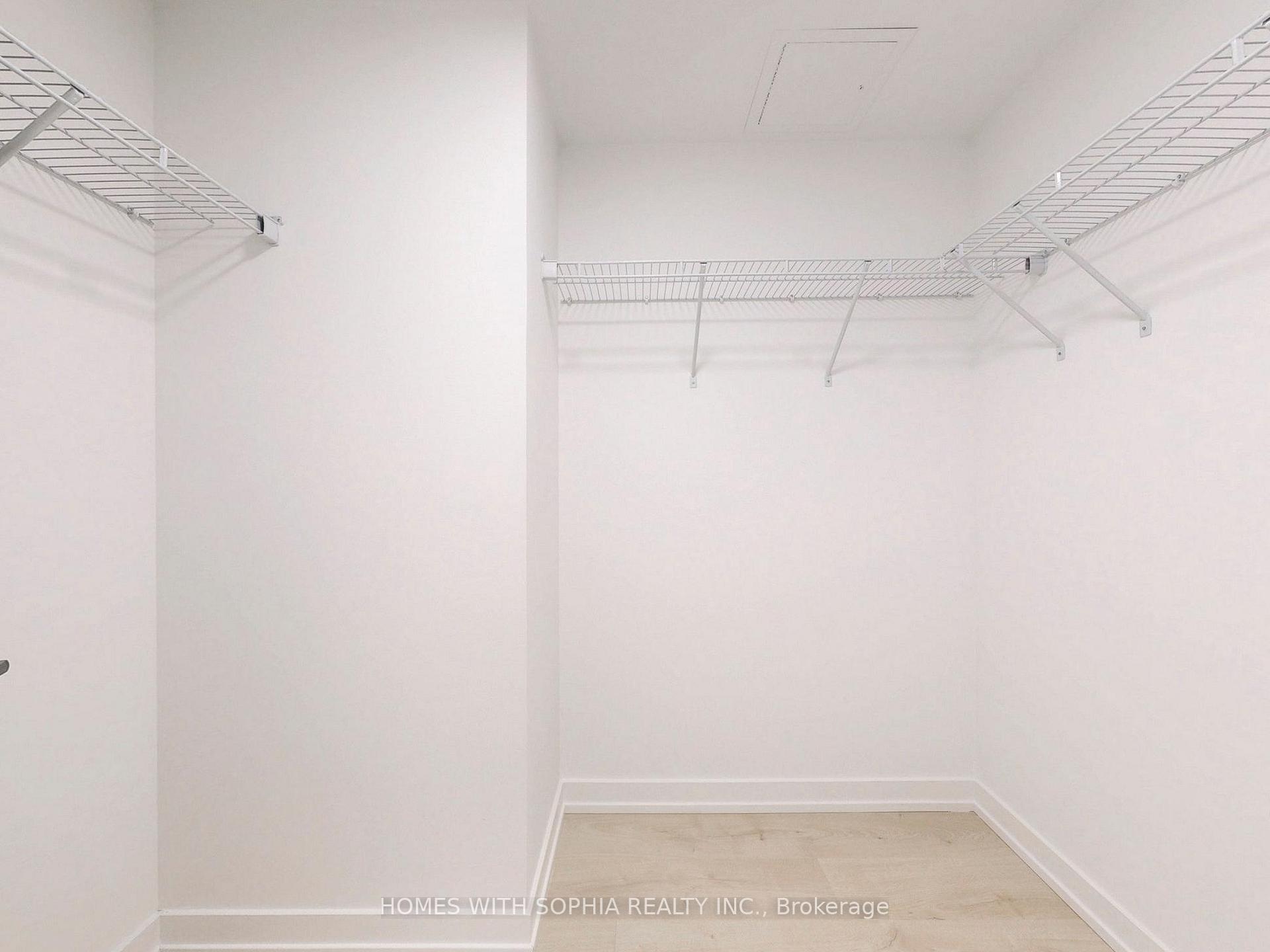 181 Sheppard Avenue E 713, Toronto C14 Unit: 713