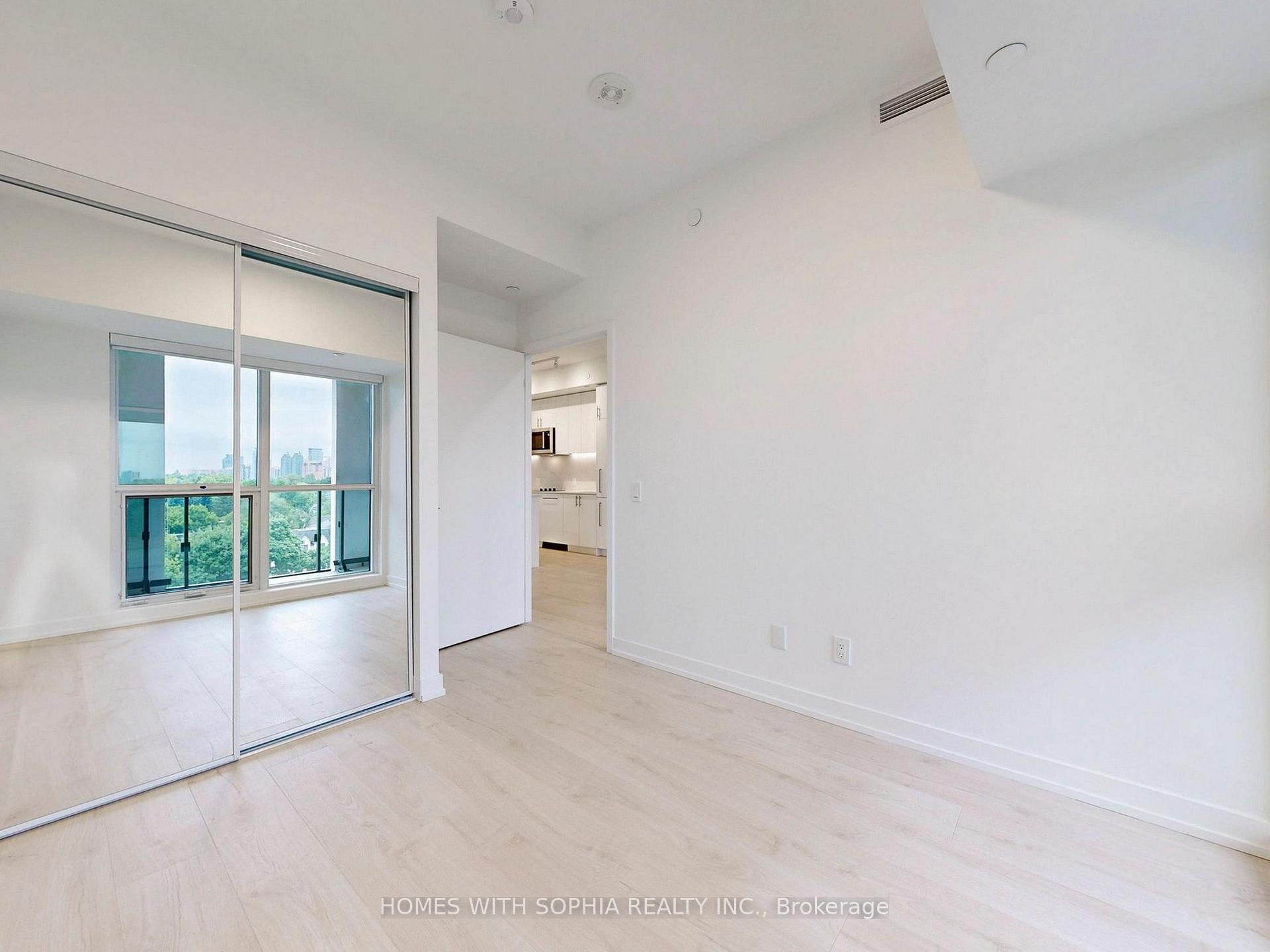 181 Sheppard Avenue E 713, Toronto C14 Unit: 713