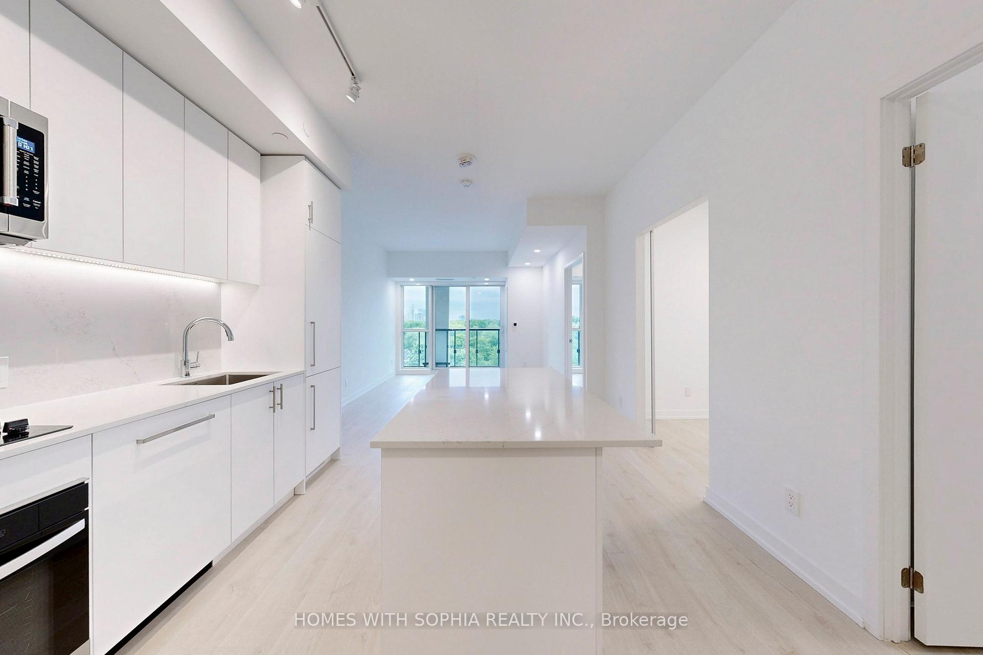 181 Sheppard Avenue E 713