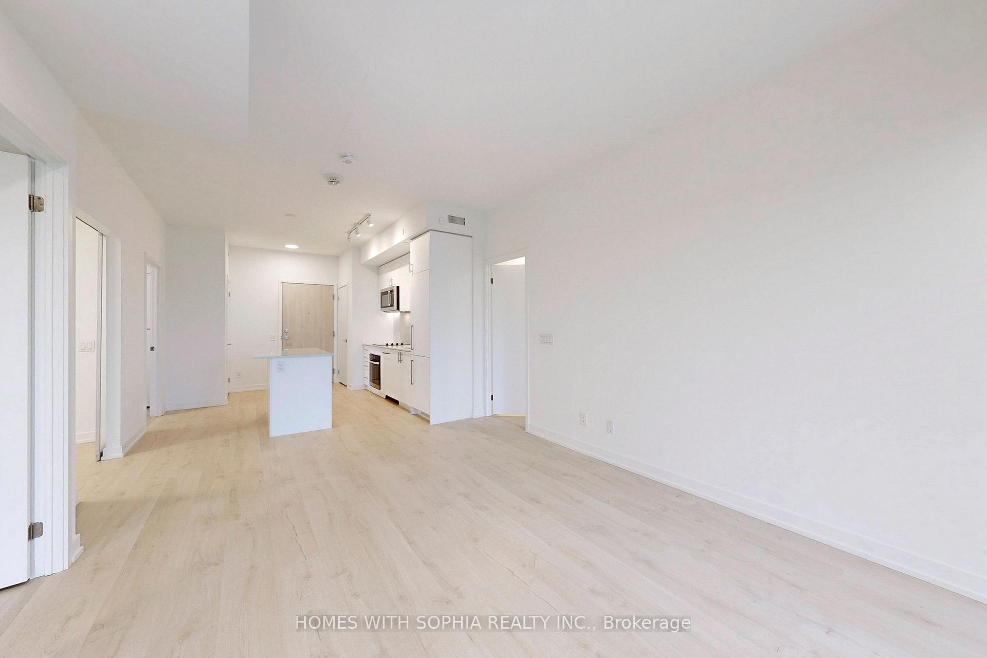 181 Sheppard Avenue E 713