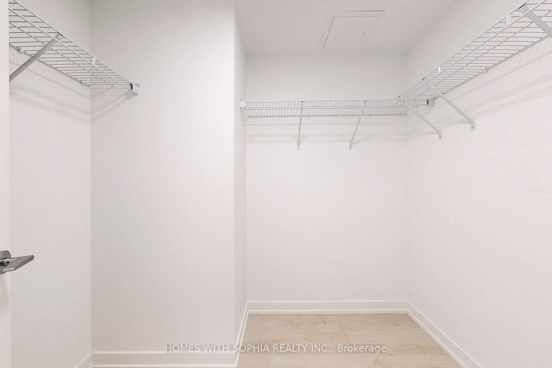 181 Sheppard Avenue E 713