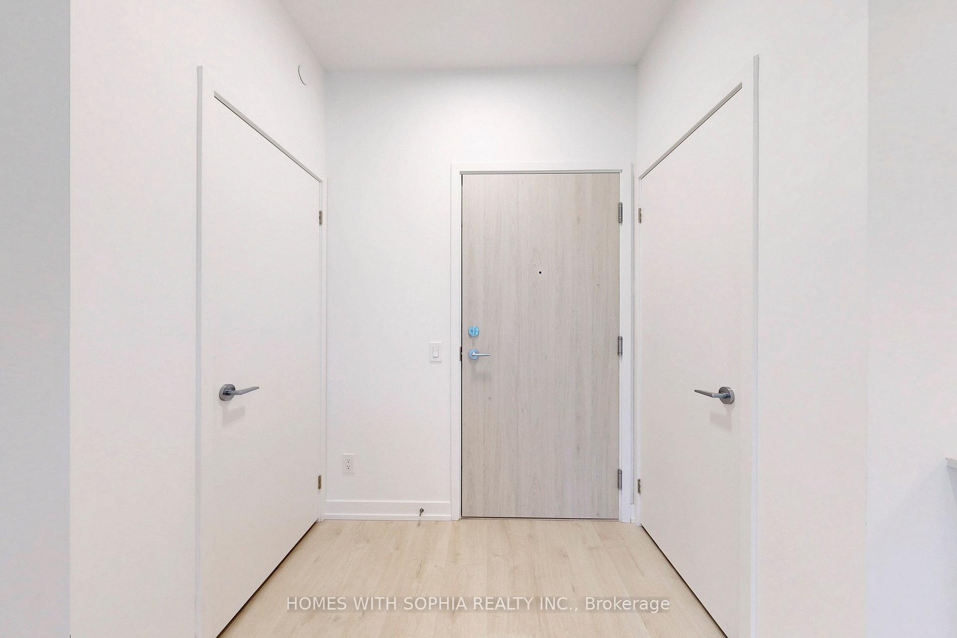 181 Sheppard Avenue E 713