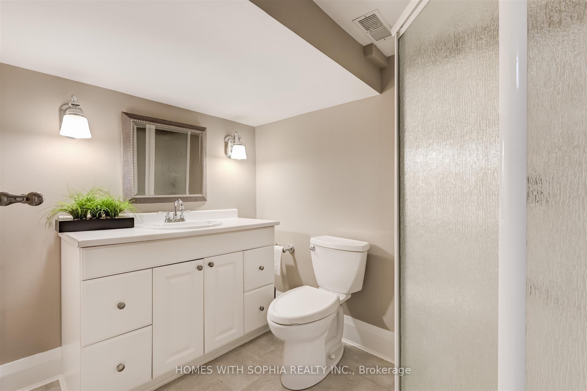 162 Glenvale Boulevard