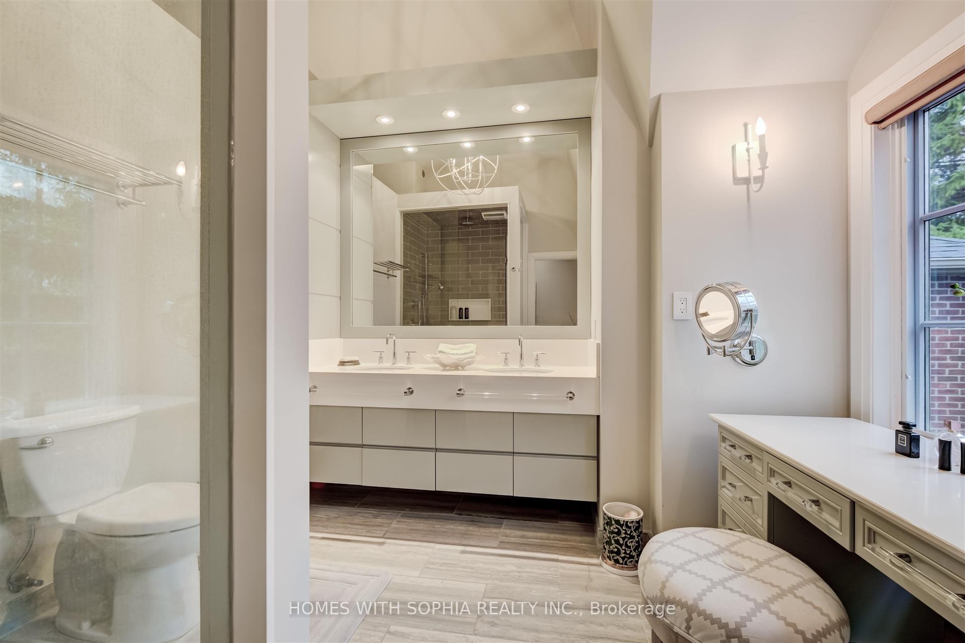 162 Glenvale Boulevard