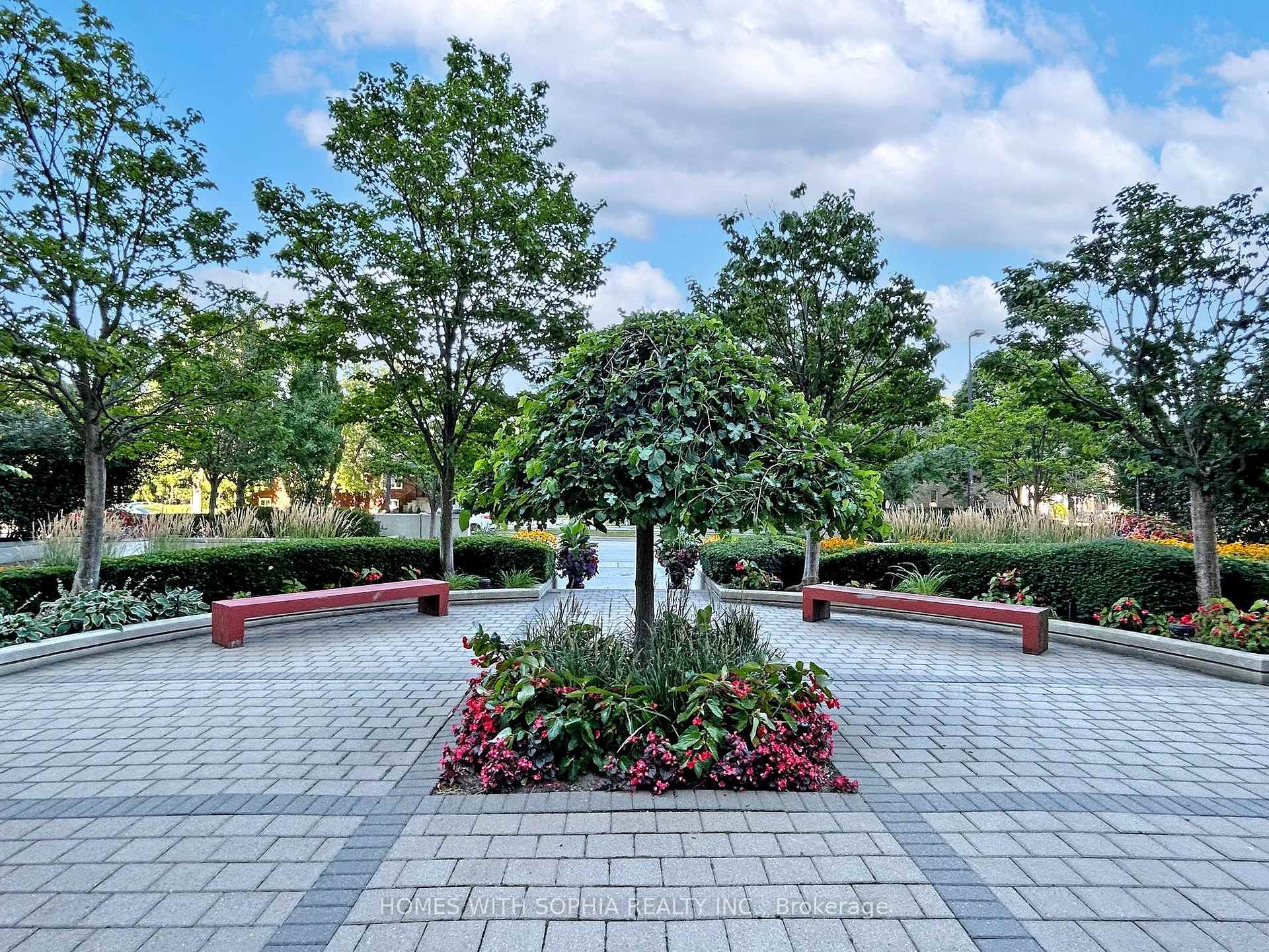 188 Doris Avenue 1709