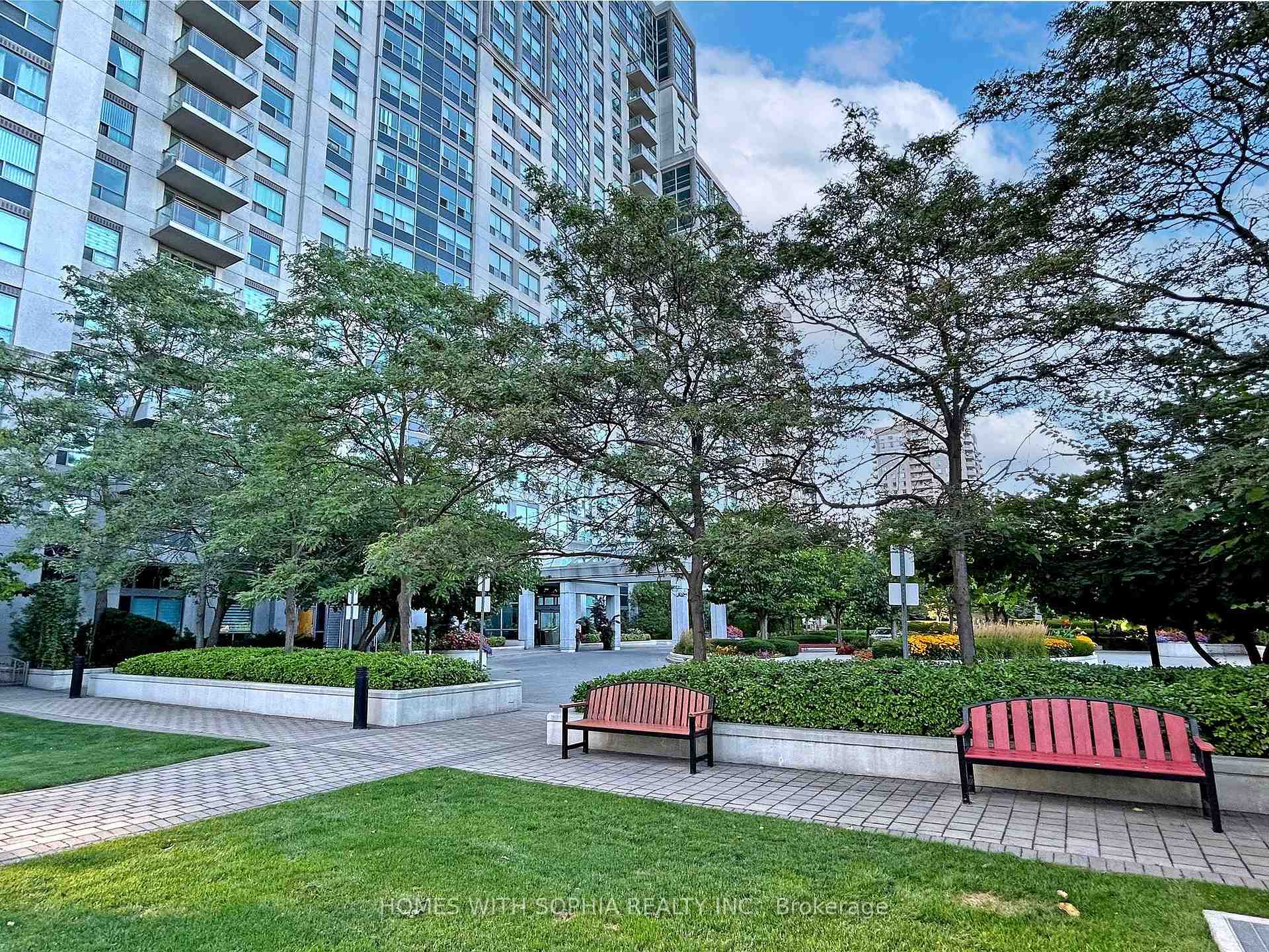 188 Doris Avenue 1709