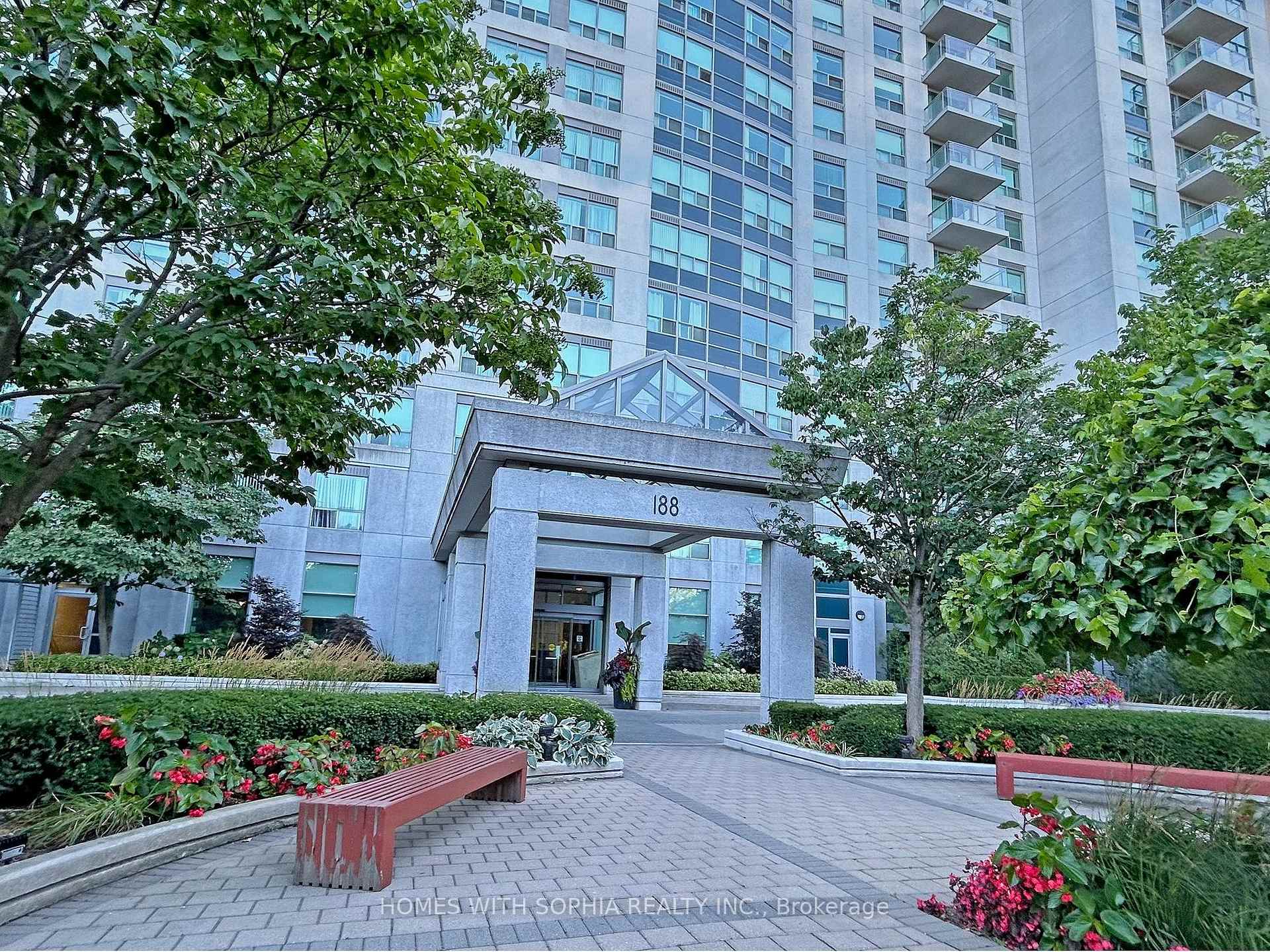 188 Doris Avenue 1709