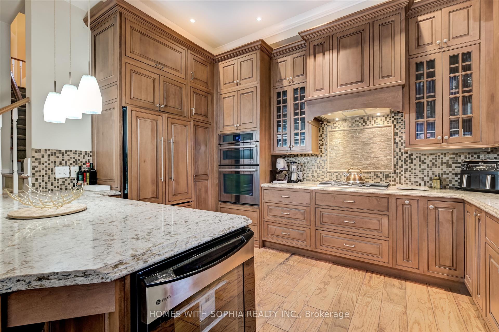 162 Glenvale Boulevard