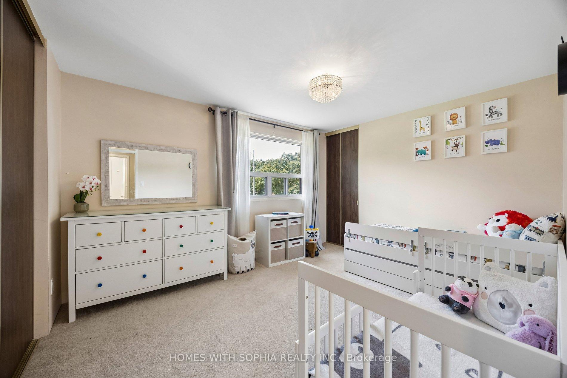 34 Rustywood Drive