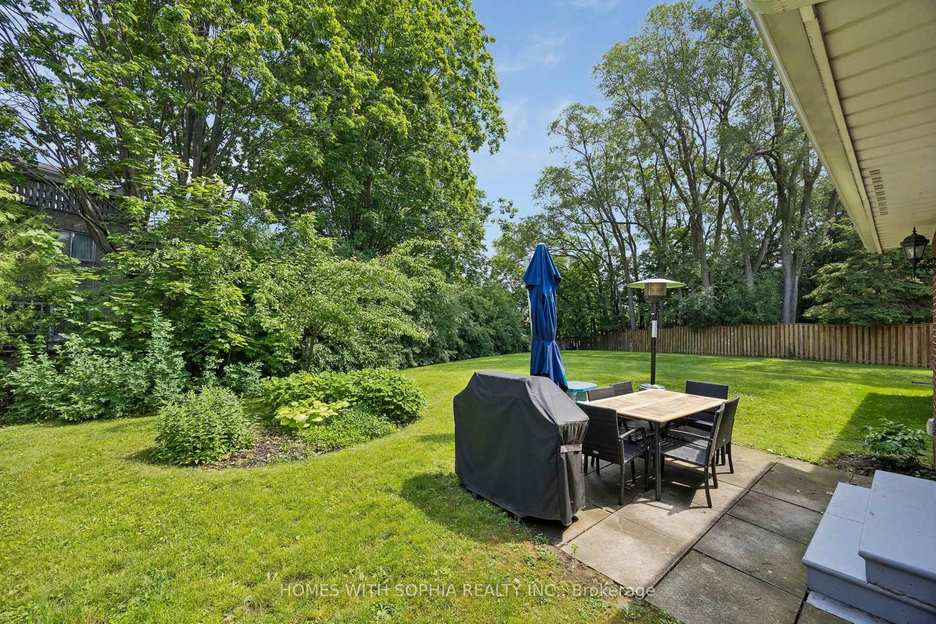 34 Rustywood Drive, Toronto