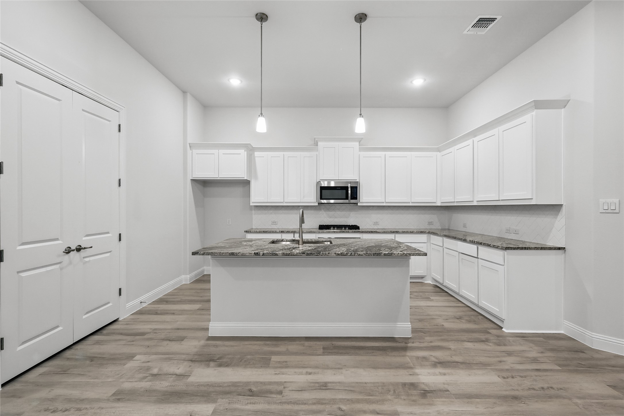 1844 Acorn Creek Circle