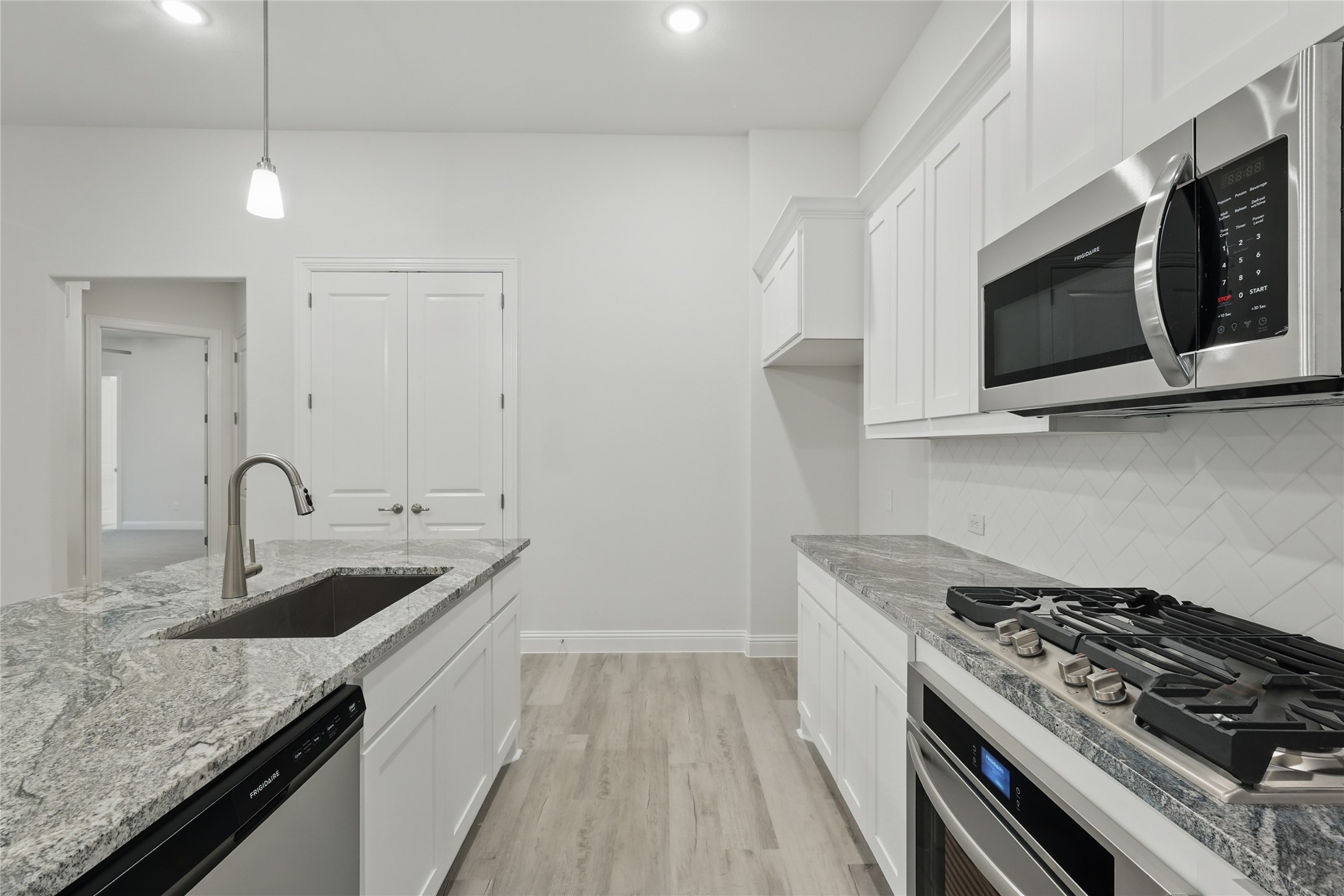 1844 Acorn Creek Circle